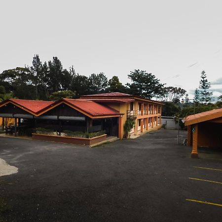 Hotel Amjeco San Isidro De El General Kültér fotó